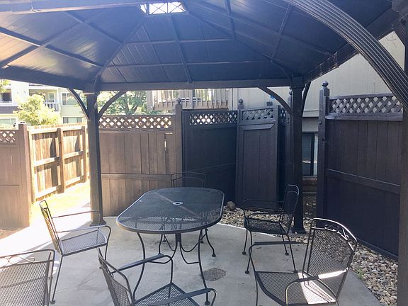5th image of 4989 Eisenhower Dr #4949-A
