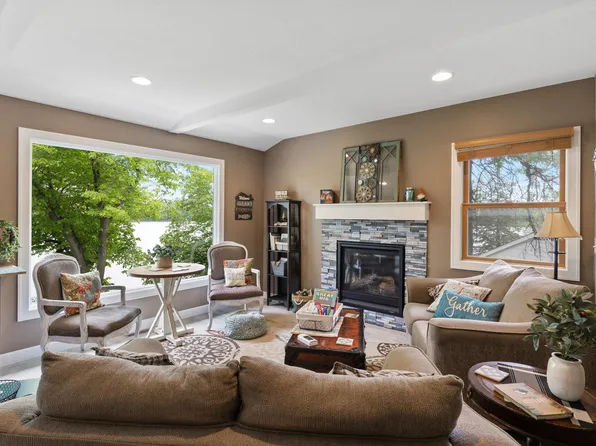 24531 Cedar Point Rd, New Prague, MN 56071