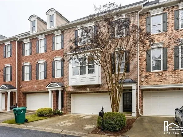 600 Vinings Estates Dr SE, Mableton, GA