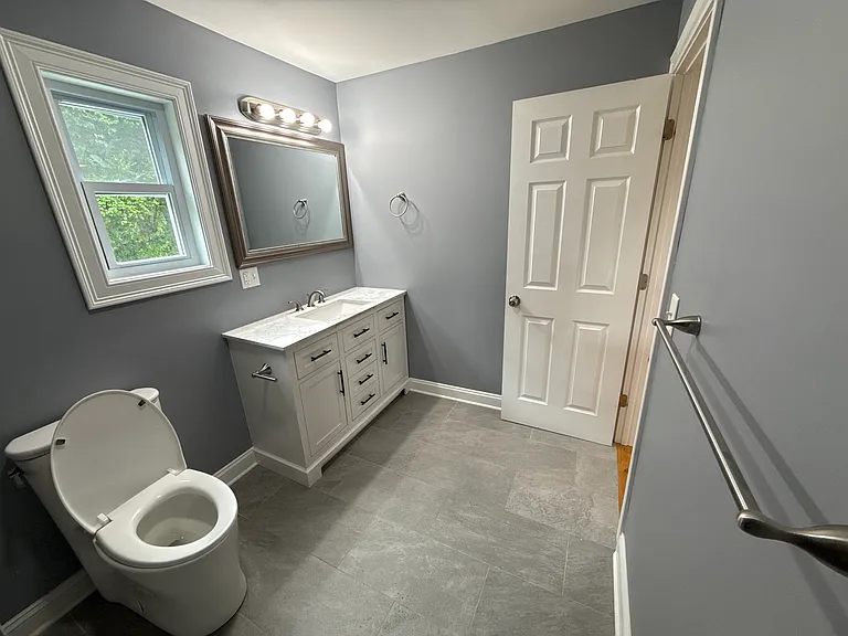 138 Lafayette St #2 — Photo 10