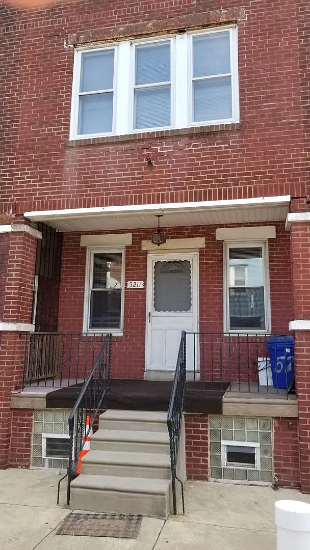 Lovely Home - Wissinoming — Photo 1