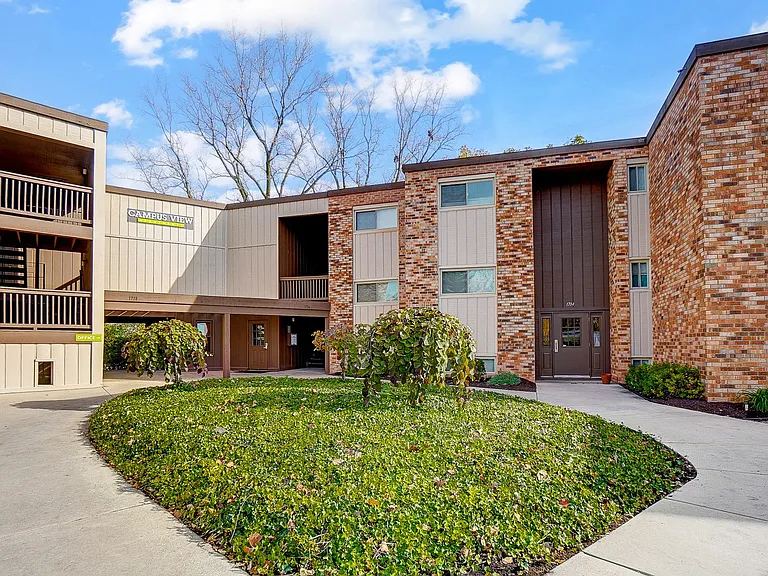 Campus View Apartments — Photo 10