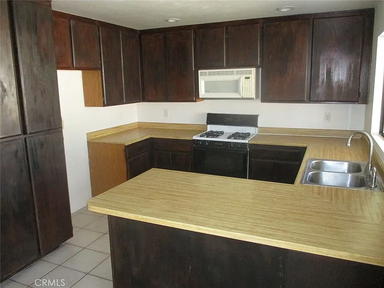 29664 Squaw Valley Dr — Photo 9