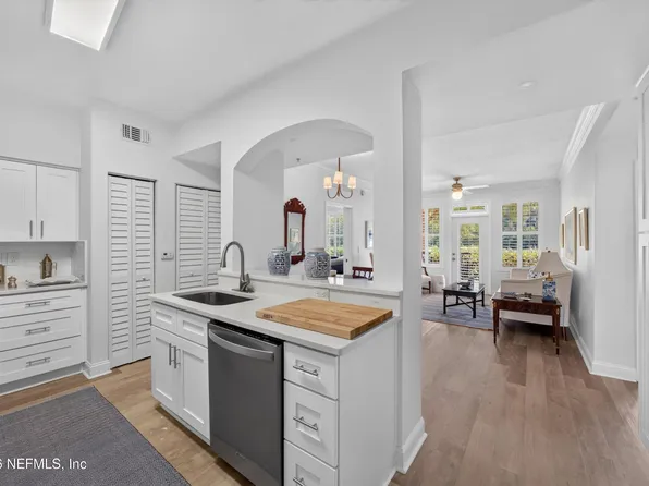 10435 MIDTOWN Parkway #135, Jacksonville, FL 32246