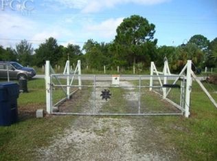 1648 Crescent Ave, Labelle, FL 33935