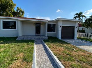 161 NE 171st St, North Miami Beach, FL 33162