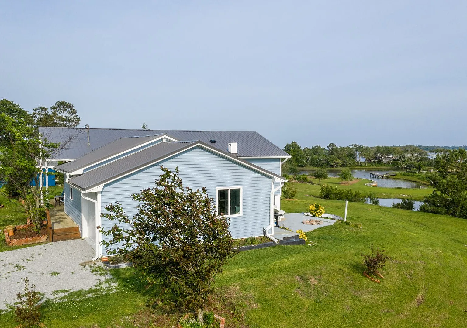 108 Hawkins Creek Lane — Photo 3