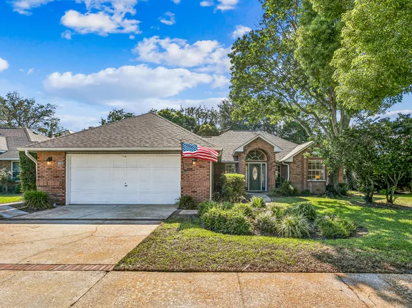 157 Kel Wen Cir, Destin, FL 32541