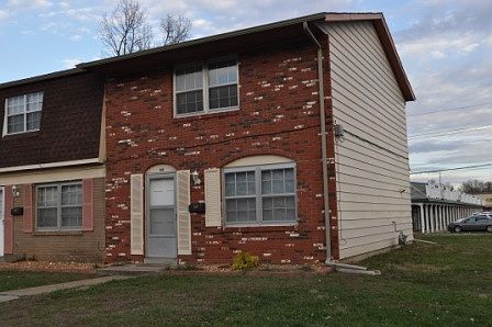 1st image of 6 Potomac Dr