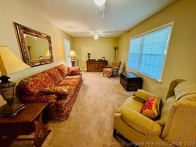 434 Windsor Rd — Photo 23