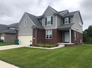 14231 Woodgrove Dr #123, Van Buren Township, MI