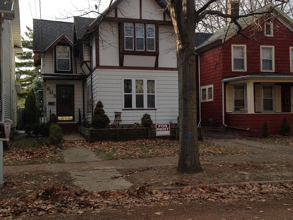 1st image of 605 Seymour Ave #2