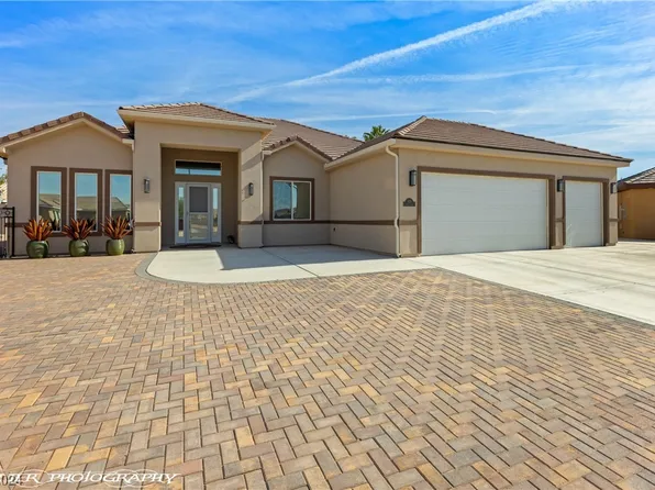879 Amina Cir, Mesquite, NV 89027
