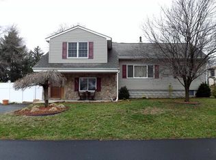 1816 Willow Ave, Bristol, PA 19007