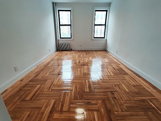 5th image of 818 Beck St Floor Basement