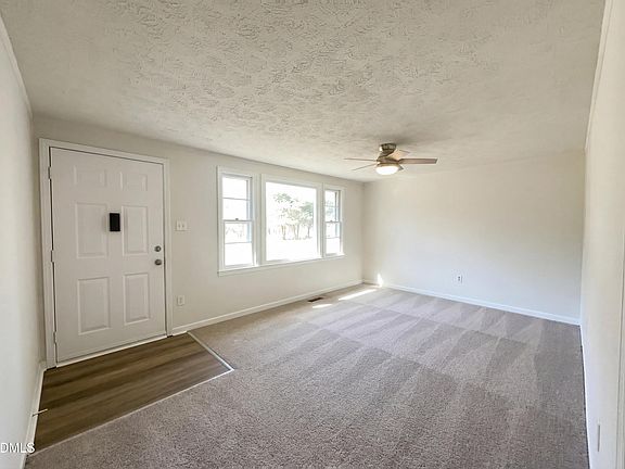 4th image of 9815 Berry Rd