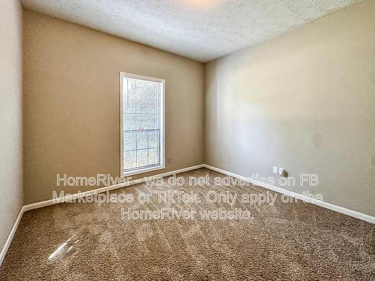 11647 Matthews Trl — Photo 14