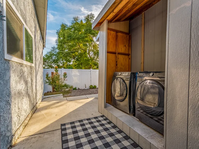 For added convenience, this property includes a laundry area, so you can pack light and always have fresh clothes on hand. Whether you're relaxing, playing, or entertaining, this home has everything you need for an unforgettable stay.
