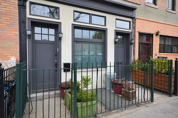 Rented by Bold New York | media 26