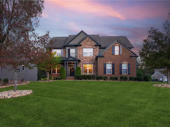 1312 Abbeygreen Ct, Powder Springs, GA 30127