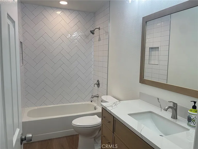 33655 Breakwater Dr #33655 — Photo 7