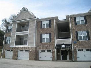 210 Fountainhead Ln UNIT 202, Fayetteville, NC 28301