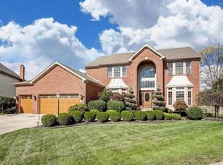 4925 Silo Ct, Hilliard, OH 43026