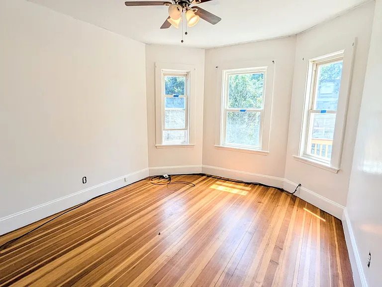 84 Bailey St #1 — Photo 9