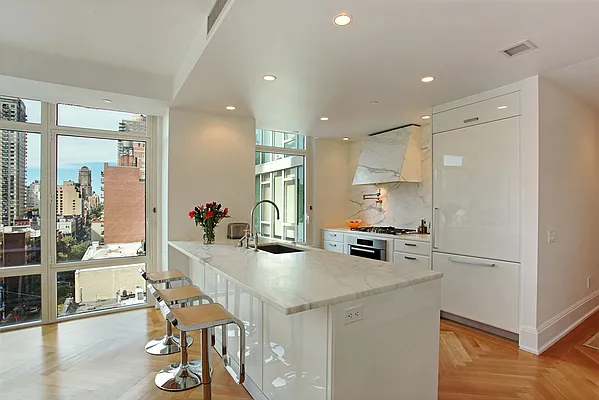 Rented by Corcoran | media 13