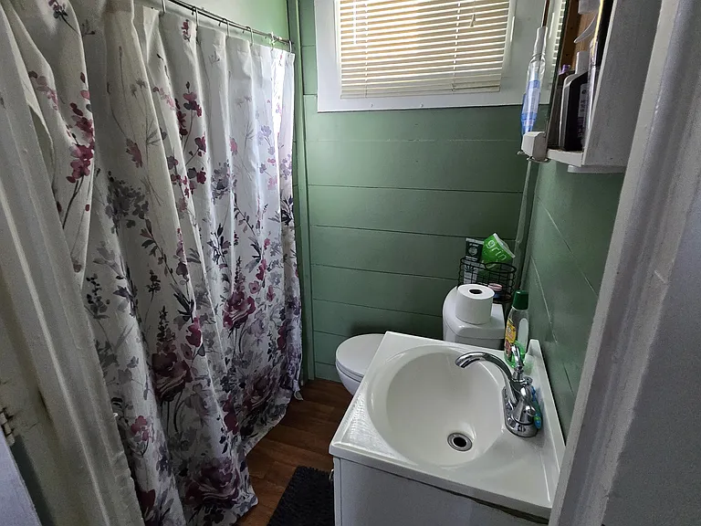 18 Wendell St — Photo 8