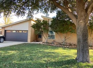 409 SW 23rd St, Seminole, TX 79360