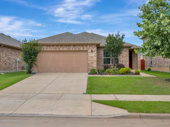 3117 Antler Point Dr, Fort Worth, TX 76108
