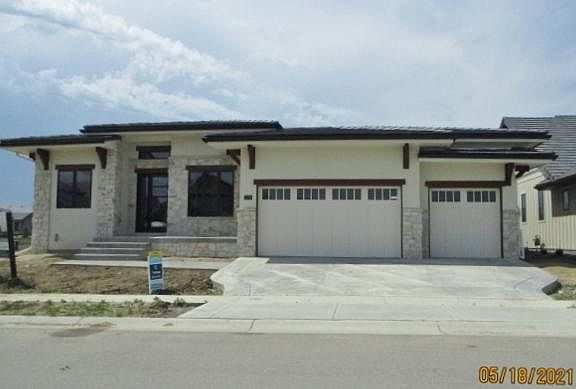 Brand new construction finished June 2021.