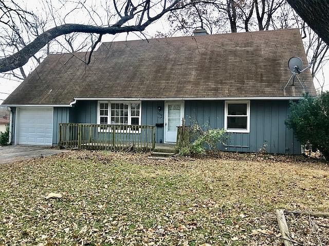1st image of 13501 Applewood Dr