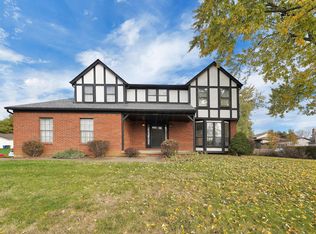 2660 Delcane Dr, Columbus, OH 43235