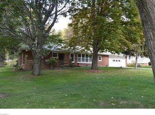 79 Lucy Ln, Northfield, OH 44067