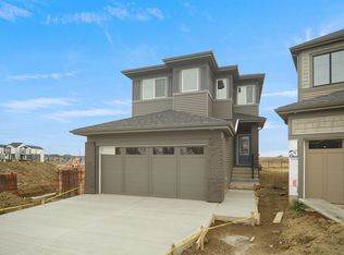 8464 183rd Ave NW, Edmonton, AB T5Z0S8