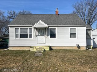 3216 Varjo Ct, Keego Harbor, MI 48320