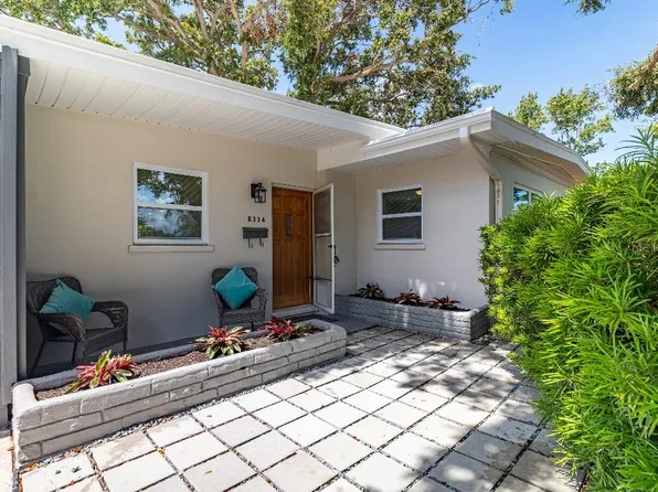 6334 22nd Ave N, Saint Petersburg, FL 33710