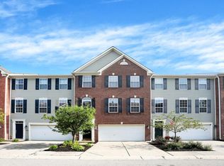 9090 Rider Dr, Fishers, IN 46038