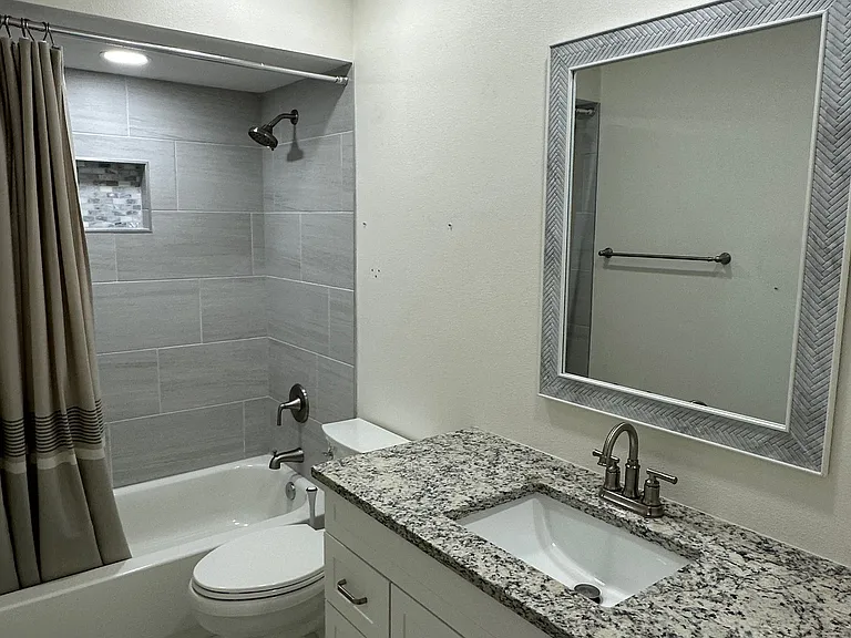 702 Green Rd — Photo 18