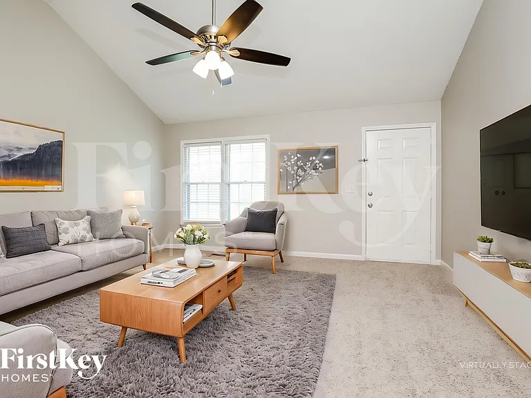 5496 Burnt Knob Rd — Photo 3