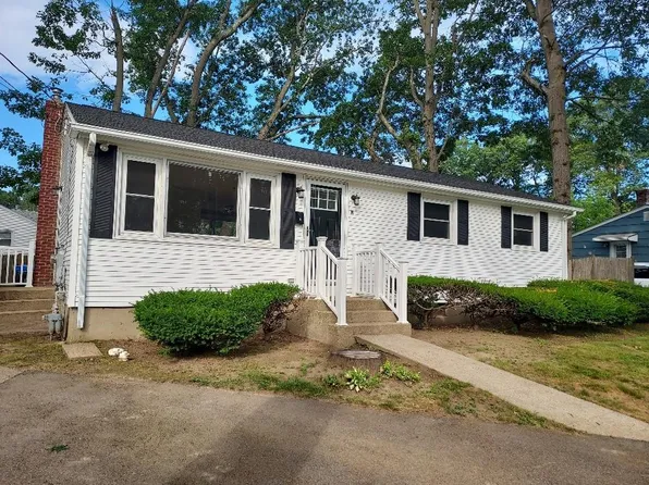 16 Fyffe Ave, Cranston, RI 02920