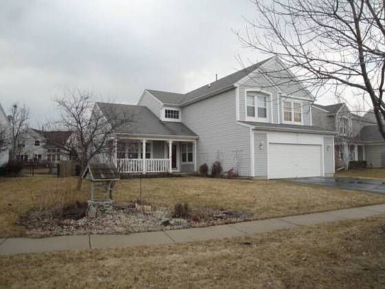 1st image of 611 Arlington Ln