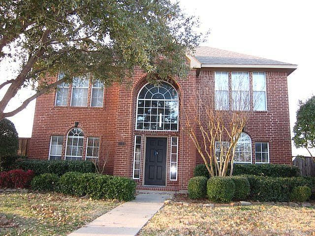 1st image of 1104 Hunters Creek Dr