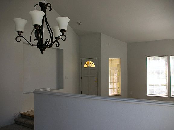 2nd image of 3163 Pine Valley Dr