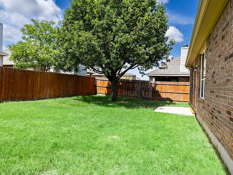 4333 Summersweet Ln — Photo 27