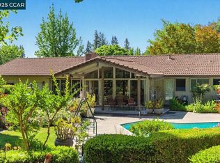 1683 Cervato Cir, Alamo, CA 94507