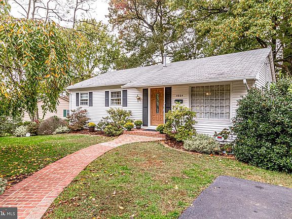 2nd image of 4804 Poplar Dr