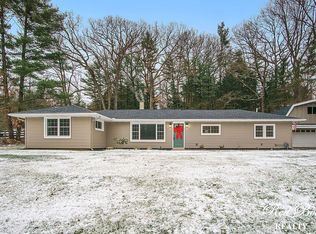 21564 Auten Rd, South Bend, IN 46628